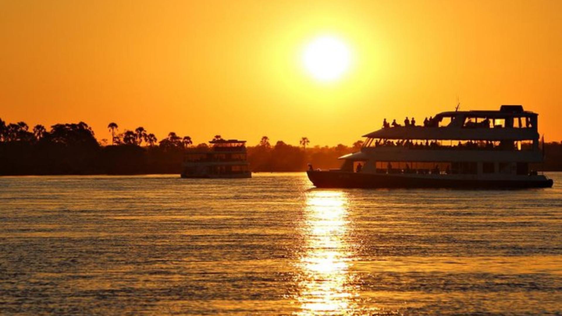 Boat Cruises